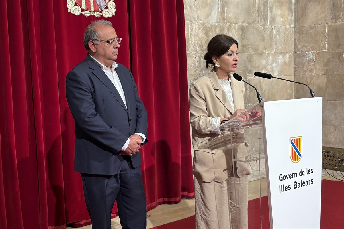 La ministra de Juventud e Infancia, Sira Rego, durante su visita a Palma