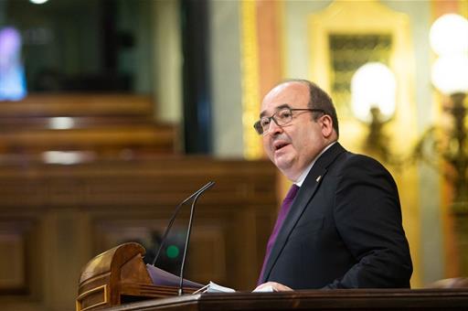 El ministro Miquel Iceta, en la tribuna del Congreso