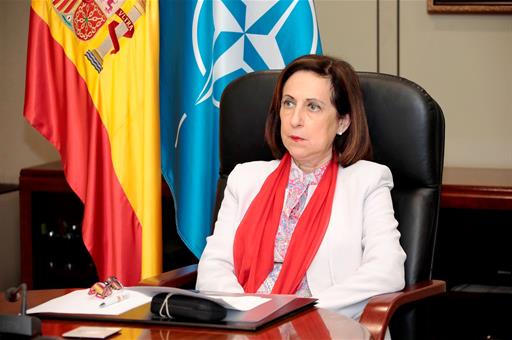 La ministra Margarita Robles durante la videoconferencia
