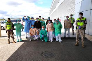 Miembros de las Fuerzas Armadas y personal sanitario
