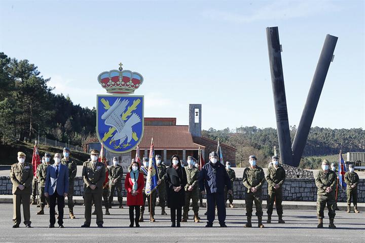 La ministra Margarita Roble durante su visita a la Brigada Galicia La ministra Margarita Roble durante su visita a la Brigada Galicia