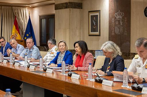 La ministra en la reunión