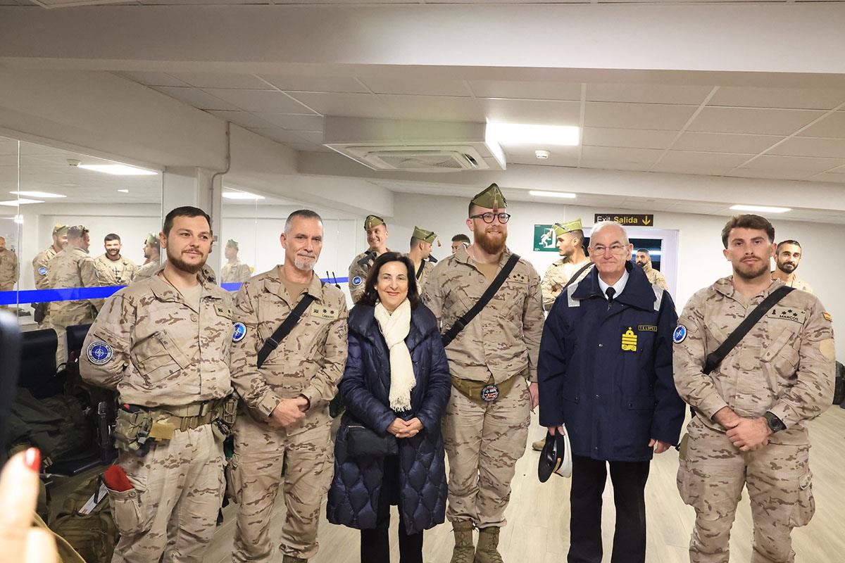 21/03/2026. Torrejón Air Base receives the bulk of the Spanish military personnel evacuated from Iraq. The Minister for Defence, Margarita R...