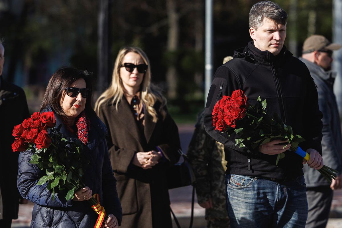 La ministra de Defensa, Margarita Robles, en su viaje oficial a Ucrania. 