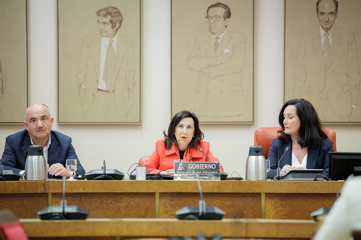 La ministra de Defensa, Margarita Robles, durante su comparecencia en la Comisión Mixta de Seguridad Nacional
