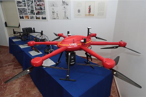 Drones de la Unidad Militar de Emergencias 