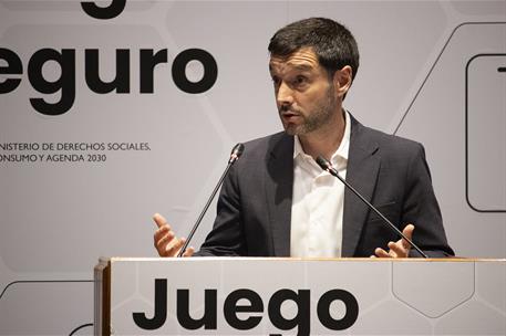 El ministro de Derechos Sociales, Consumo y Agenda 2030, Pablo Bustinduy, durante su intervención en el acto 