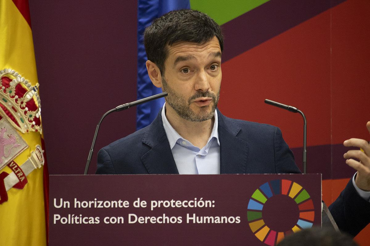 El ministro de Derechos Sociales, en un acto conmemorativo por el Día Internacional por los Derechos Humanos