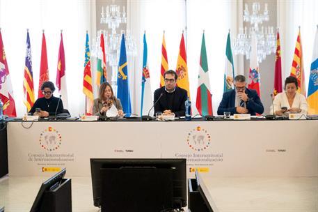 El ministro de Economía, Comercio y Empresa, Carlos Cuerpo, preside el Consejo Interterritorial de Internacionalización