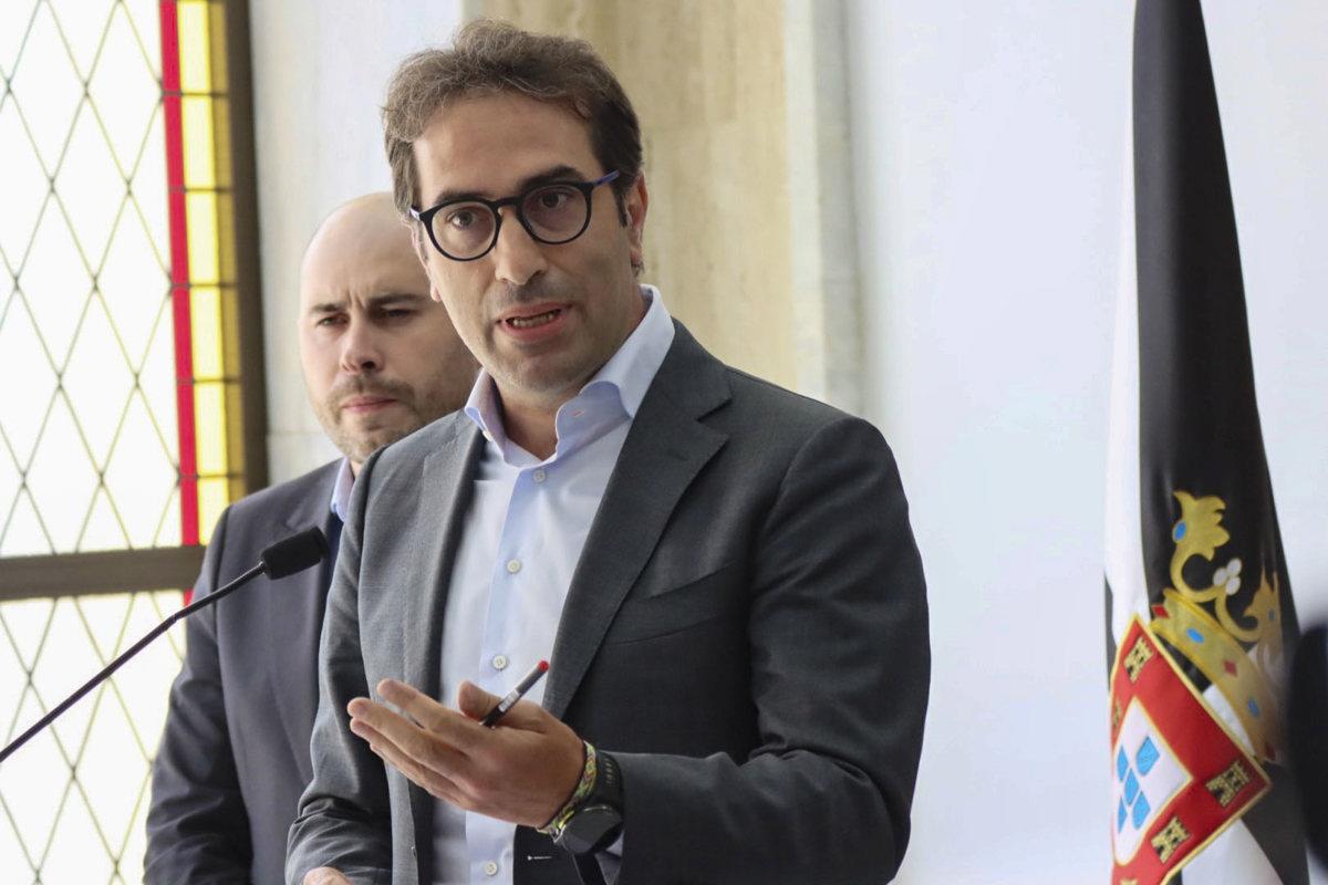 Carlos Cuerpo visita Ceuta.