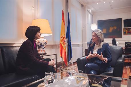 La ministras Milagros Tolón y Diana Morant, durante su reunión