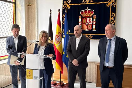 La ministra de Educación, Formación Profesional y Deportes, Milagros Tolón, durante la exposición de los datos de asistencia