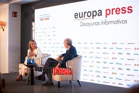 Milagros Tolón durante su intervención en el desayuno informativo organizado por Europa Press