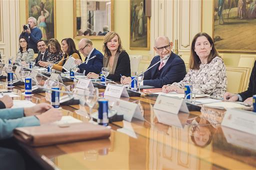 La ministra de Educación y Formación Profesional, Pilar Alegría, preside la reunión de la Conferencia Sectorial de Educación