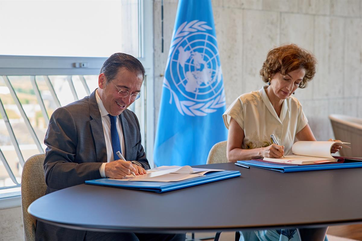 Firma del acuerdo para que Barcelona sea la sede de MONDIACULT 2025