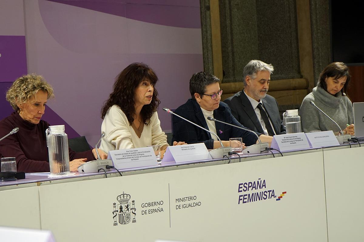 Imagen del artículo La ministra de Igualdad preside el primer pleno ordinario del Consejo de Participación de las Mujeres