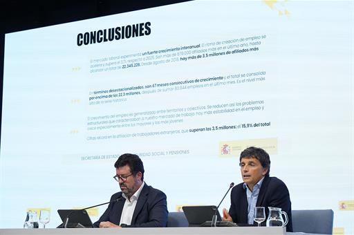 El secretario de Estado de Seguridad Social y Pensiones, Borja Suárez, durante la presentación de los datos.