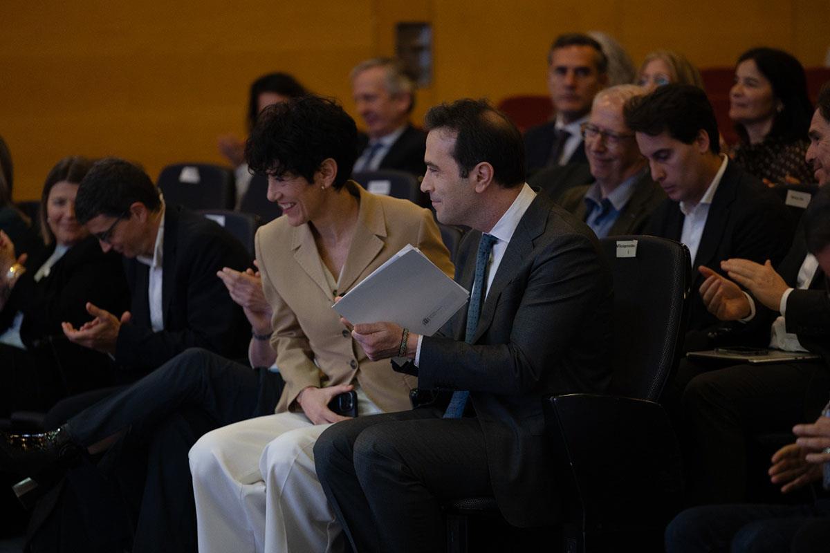 La ministra de Inclusi&oacute;n, Seguridad Social y Migraciones y el vicepresidente primero y ministro de Econom&iacute;a