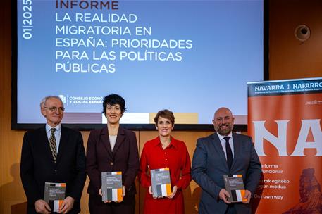 La ministra de Inclusión, Seguridad Social y Migraciones, Elma Saiz, en la presentación del informe