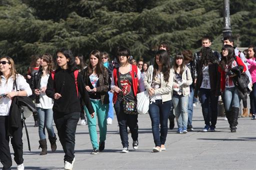 17/02/2026. University students. University students