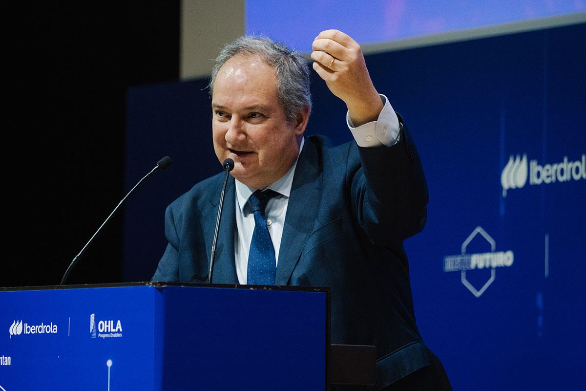 El ministro de Industria y Turismo, Jordi Hereu, durante su intervención