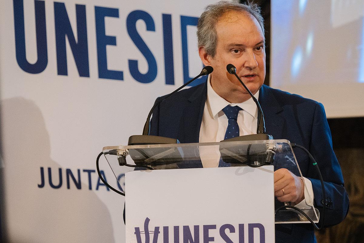 El ministro de Industria y Turismo, Jordi Hereu, durante su intervención en el acto.