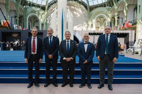 Jordi Hereu en la Cumbre Internacional del Espacio de París