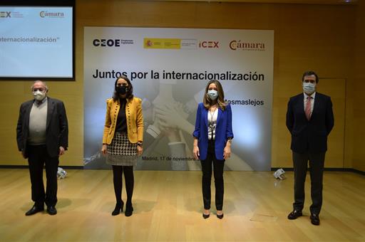 La ministra de Industria, Comercio y Turismo, Reyes Maroto, presenta la plataforma JuntosMasLejos