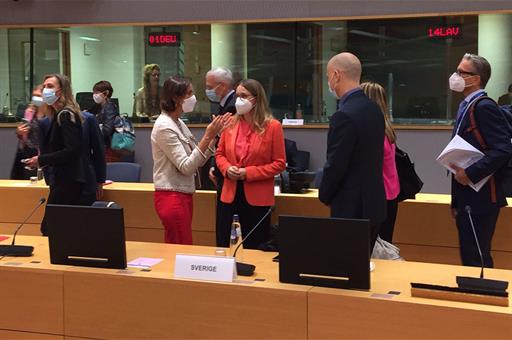 La ministra Reyes Maroto en el Consejo de Competitividad en Bruselas