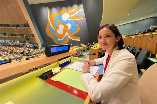 La ministra Reyes Maroto en la sede de la ONU en Nueva York