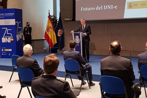 El ministro del Interior, Fernando Grande-Marlaska, durante su intervención en el acto 