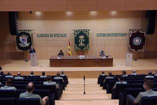 Salón de actos de la Academia de Oficiales durante la inauguración del curso académico 2020/2021