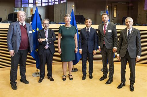 El ministro del Interior, Fernando Grande-Marlaska, y otros asistentes al Foro Schengen