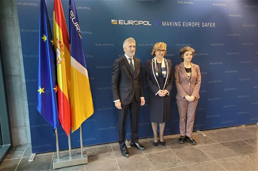 11/11/2022. Grande-Marlaska aboga ante Europol y Eurojust por la creación de equipos conjuntos de investigación internacionales. El ministro...