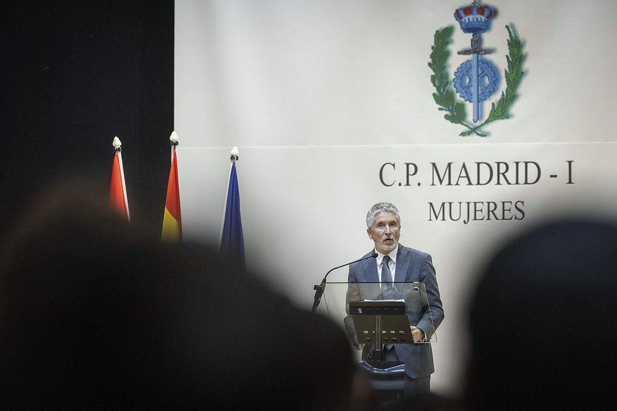 Fernando Grande-Marlaska durante la presentación de la XX edición de los cursos de verano que la UNED imparte en las prisiones