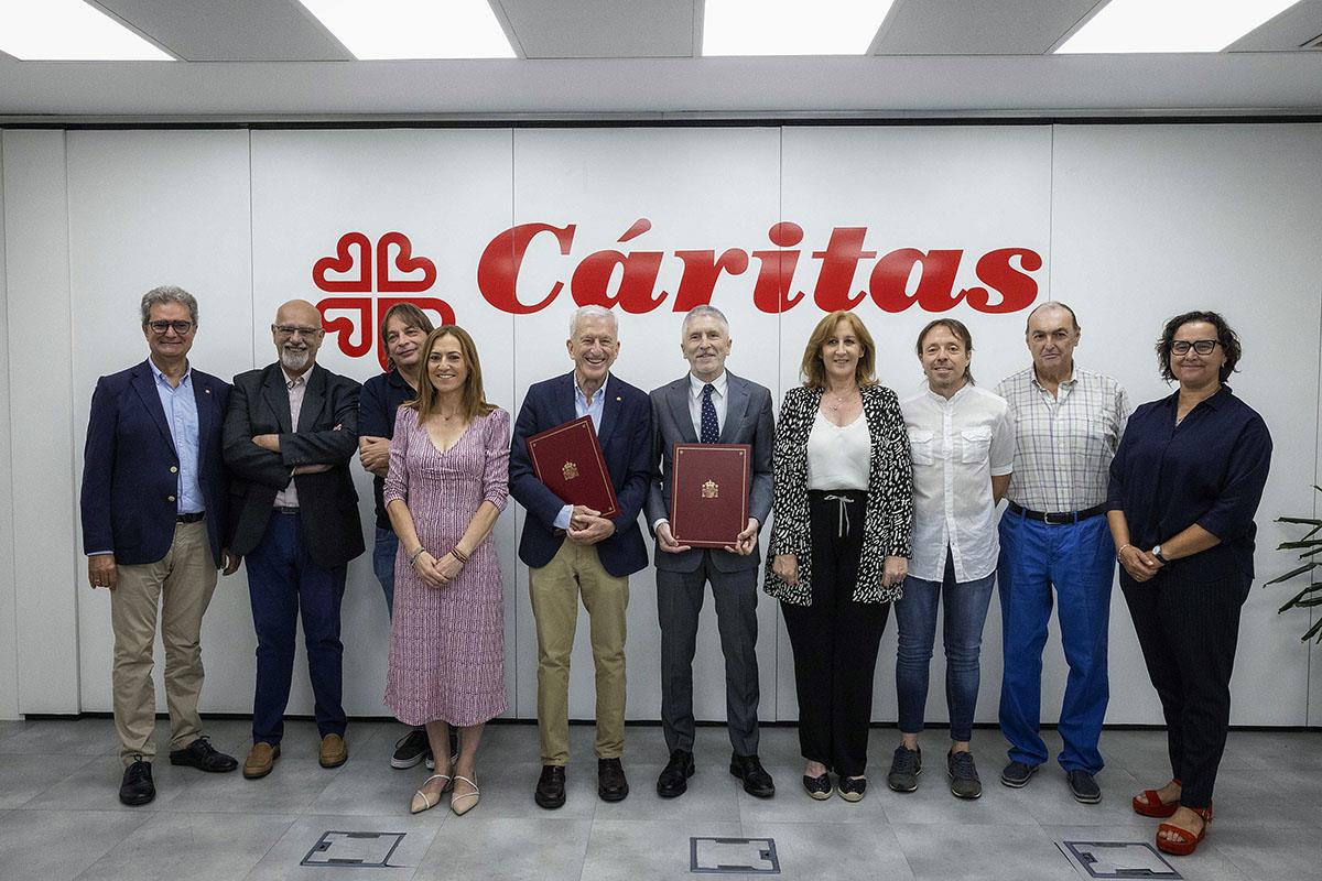 Foto de familia de la firma del protocolo