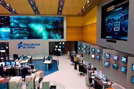 Sala de control de tráfico en la DGT