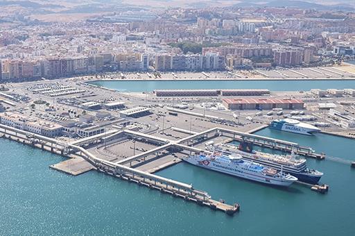 Barcos de la Operación Paso del Estrecho