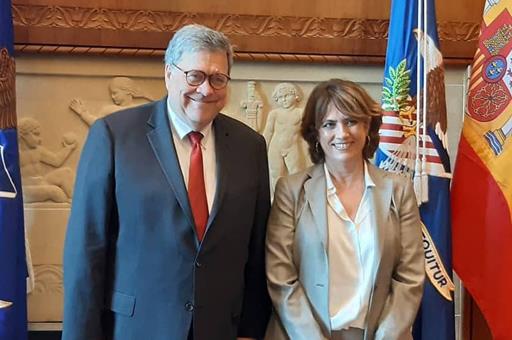 La ministra de Justicia, Delgado, junto al fiscal general de Estados Unidos, William Barr