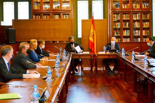 Reunión del ministro de Justicia, Juan Carlos Campo, y los miembros de la Sala de Gobierno del Tribunal Supremo