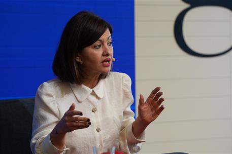 Sira Rego durante su intervención en el I Foro contra el Odio