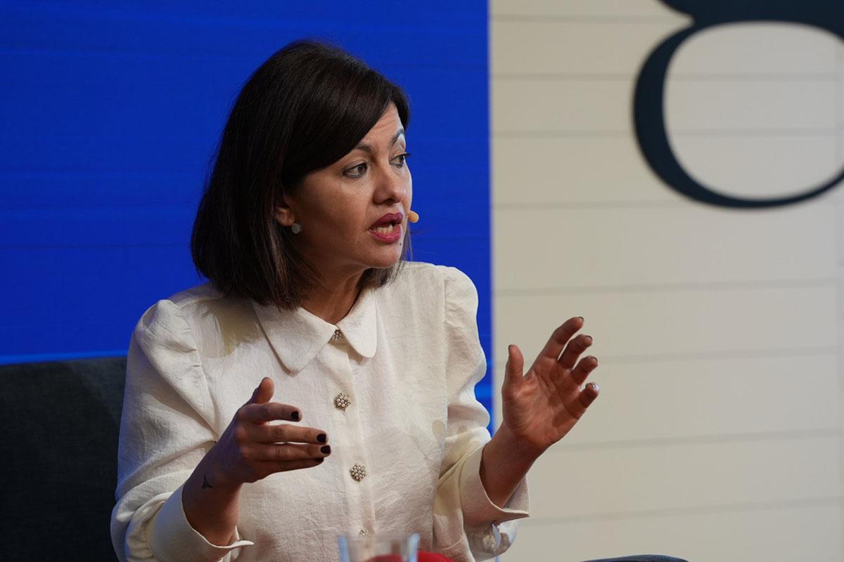 Sira Rego durante su intervención en el I Foro contra el Odio