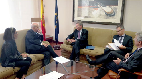 19/05/2015. Reunión de ministros de Cultura. El ministro de Educación, Cultura y Deporte ha mantenido una reunión bilateral con Günter Oettinger