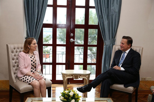 Ana Pastor y Juan Carlos Varela