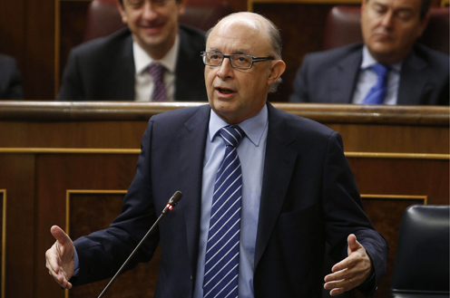 18/02/2015. Montoro avanza que 32.000 contribuyentes declararon en 2014 bienes en el extranjero por primera vez