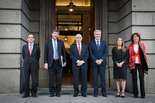 4/04/2017. Montoro presenta los Presupuestos Generales del 2017.