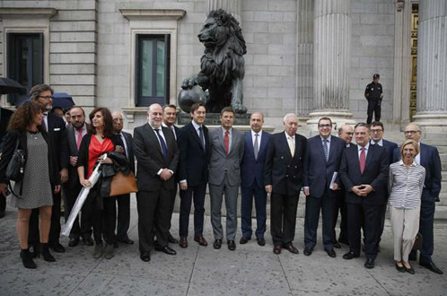 11/06/2015. El Congreso de los Diputados aprueba la ley para la concesión de la nacionalidad a los sefardíes originarios de España