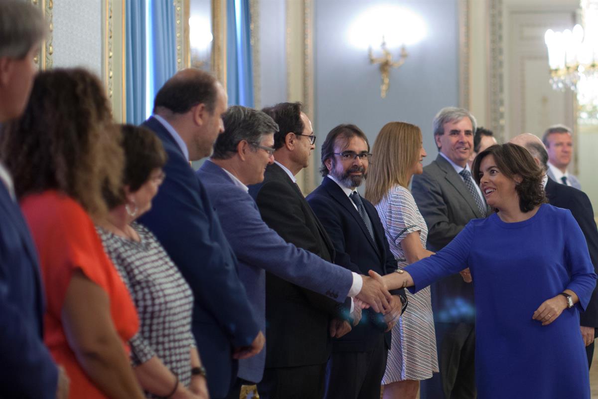 17/07/2017. Sáenz de Santamaría preside el Comité de Seguimiento de la Conferencia de Presidentes. La vicepresidenta y ministra de la Presid...