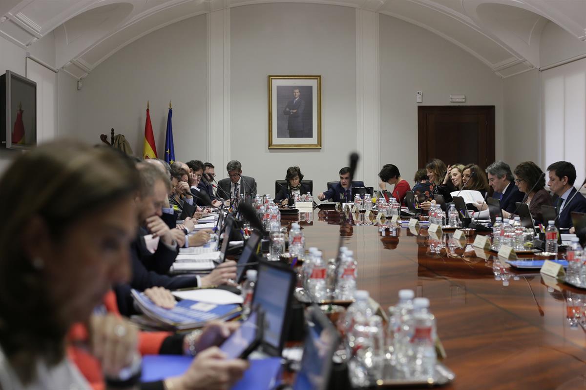 4/04/2018. Reunión de la Comisión General de Secretarios de Estado y Subsecretarios. La vicepresidenta del Gobierno y ministra de la Preside...
