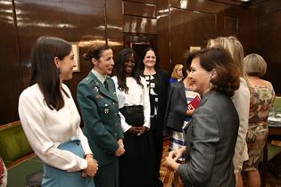 Carmen Calvo durante su intervenci&oacute;n en el acto de entrega de los Premios FEDEPE